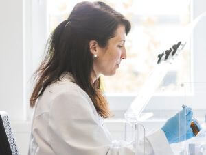 color-standards-pharma-300 x 227 px.jpg