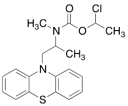 1-Chloroethyl (1-(10H-phenothiazin-10-yl)propan-2-yl)(methyl)carbamate
